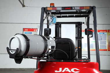 JAC sentam para baixo baixas emissões do elevado desempenho de 1,8 toneladas dos caminhões de empilhadeira do LPG